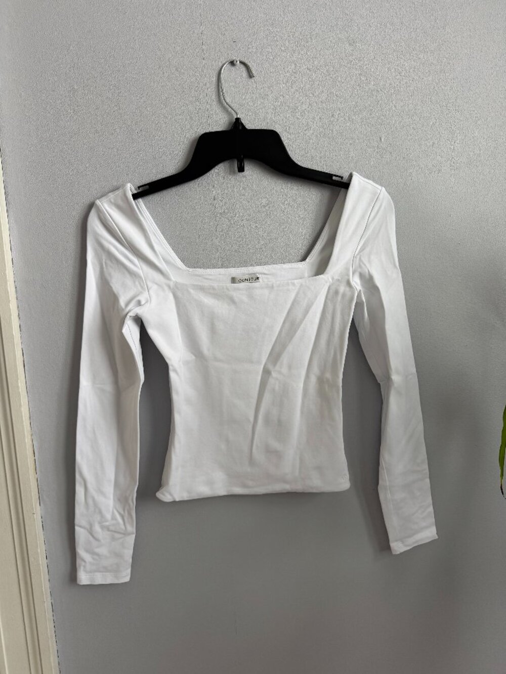Aritzia contour squareneck long sleeve